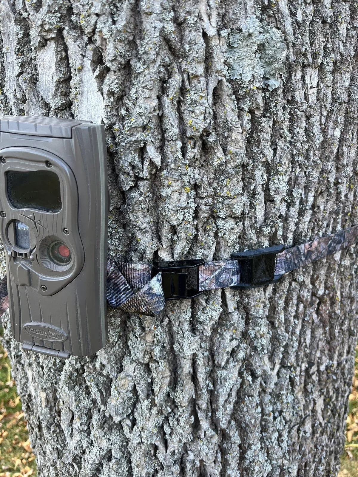 2 Pack - Hunting Trail Camera & Tree Stand Air Tag Mount - Fits All 1" Straps & Molle