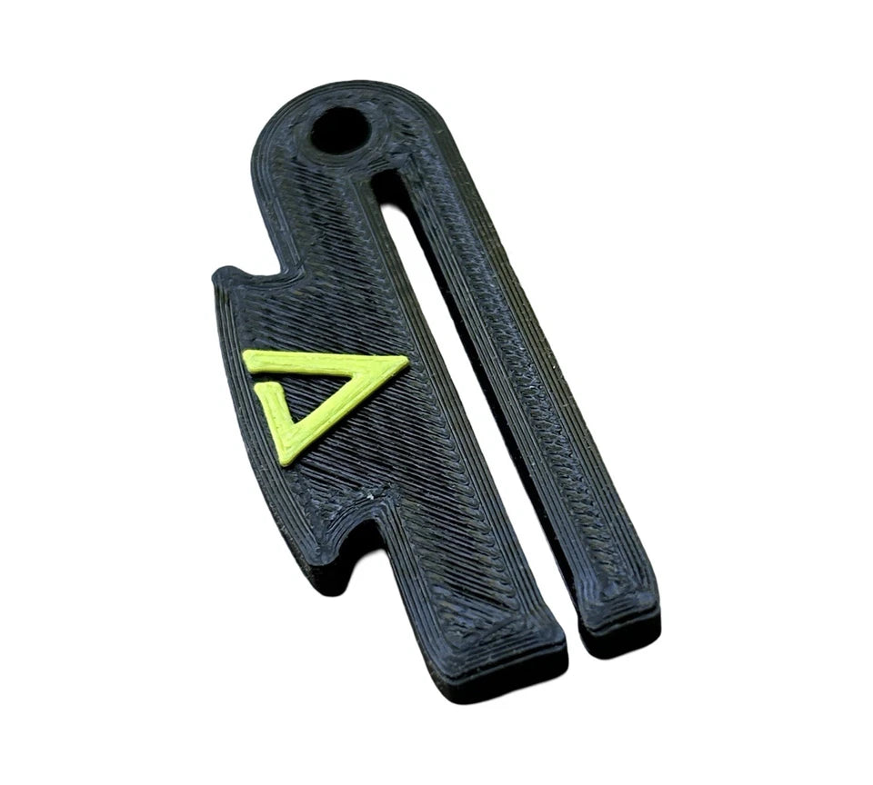 Garmin Cradle Locker For 102SV, 106SV, 122SV, 126SV Echomap - Secure Your Graph!